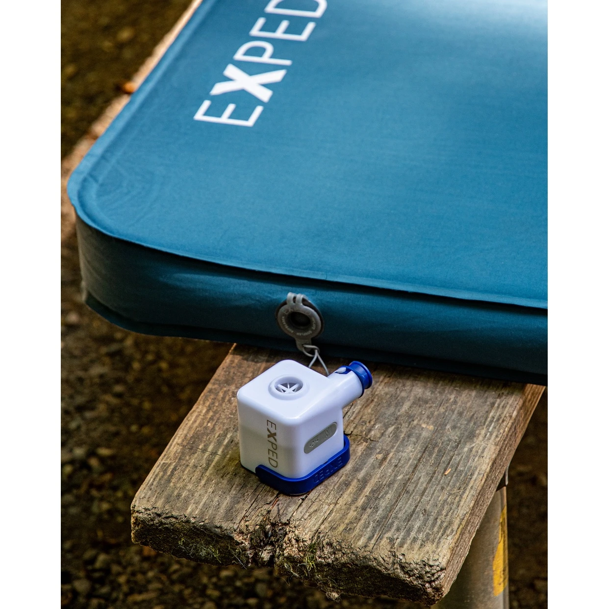 Exped DeepSleep Mat 7.5 Sleeping Mat - LW - Ocean - Image 6