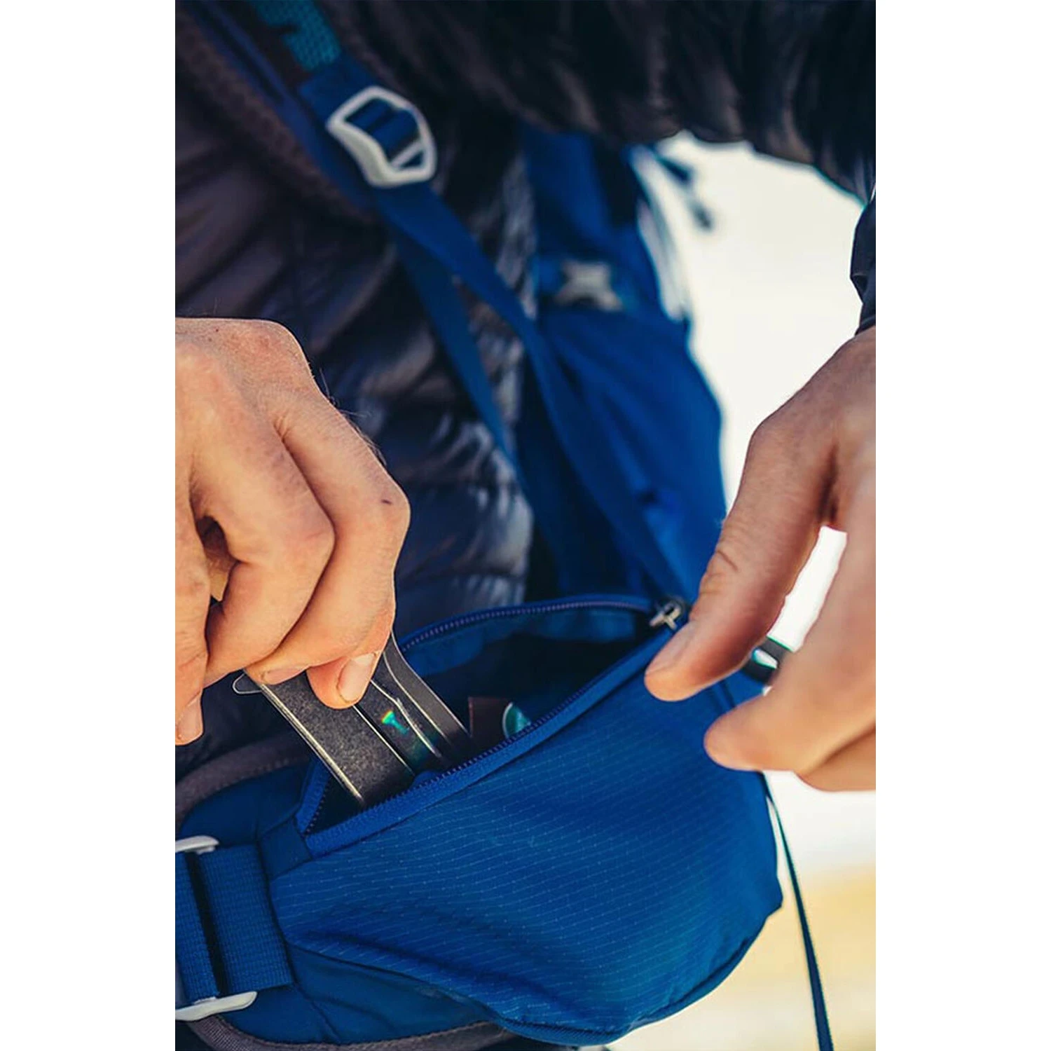 Gregory Zulu 40 Backpack - Volcanic Black - Image 7