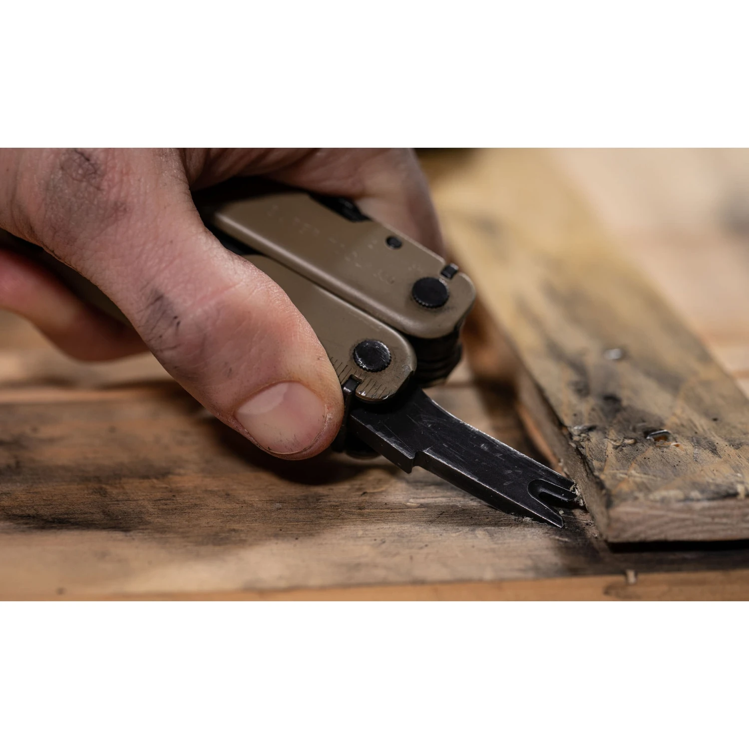 Leatherman Super Tool 300M Multitool - Brown - Image 5