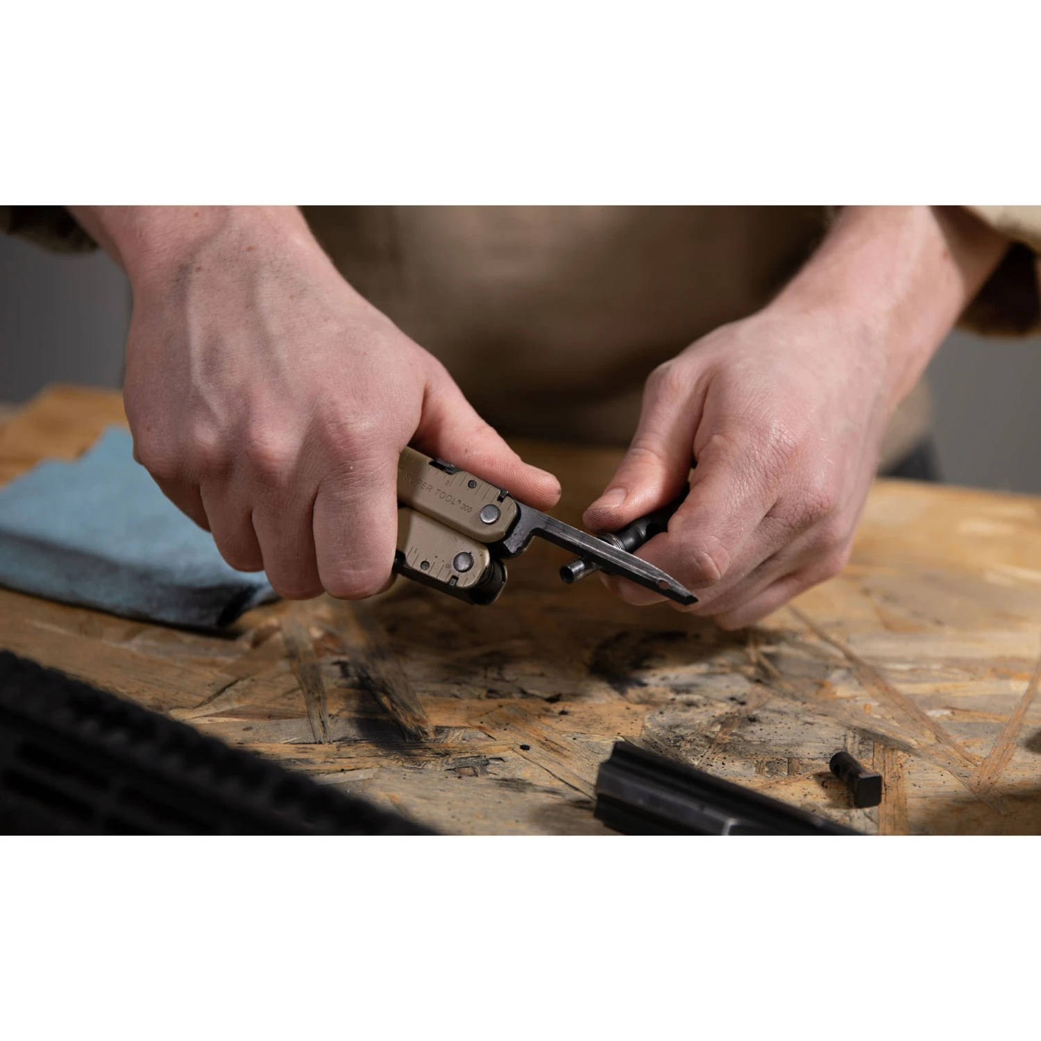 Leatherman Super Tool 300M Multitool - Brown - Image 6