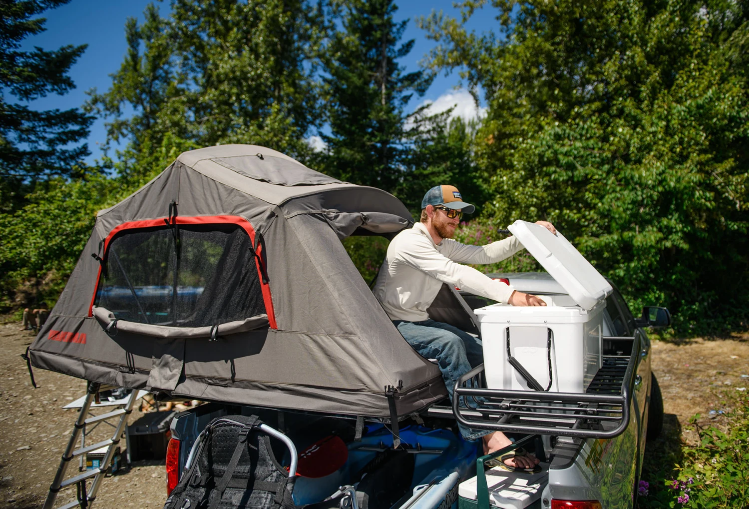 Yakima SkyRise HD Rooftop Tent - Medium - Image 10
